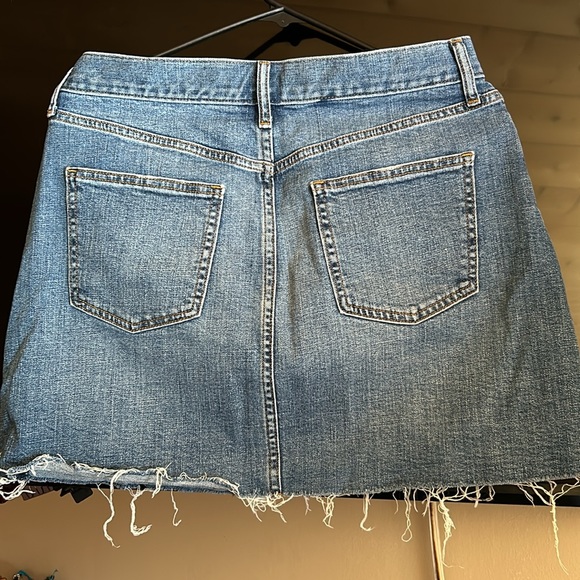 Gap mini jean skirt - Picture 3 of 6